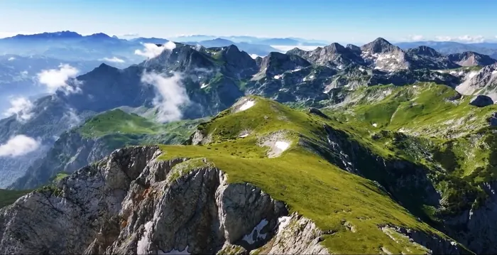 Maglic guided summit tour landscape